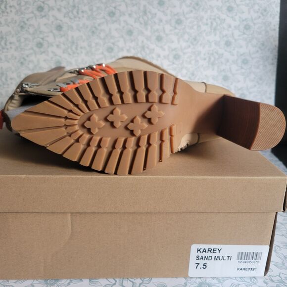 NIB Steve Madden Lace-Up Heeled Boot | 7.5 - Picture 9 of 9